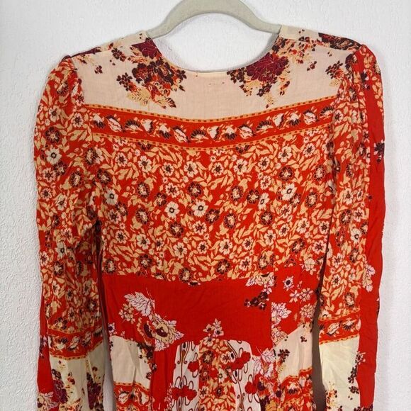 Free People Mixing It Up Plunge Neck Red & Cream Patterned Long Sleeve MIni Dres - Picture 8 of 11